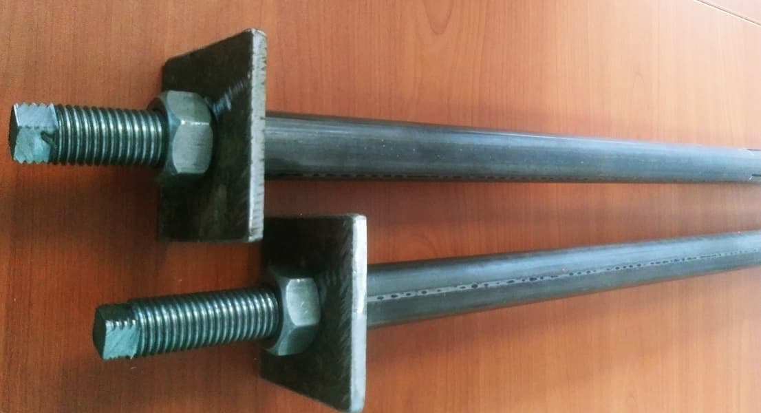 Распорные болты