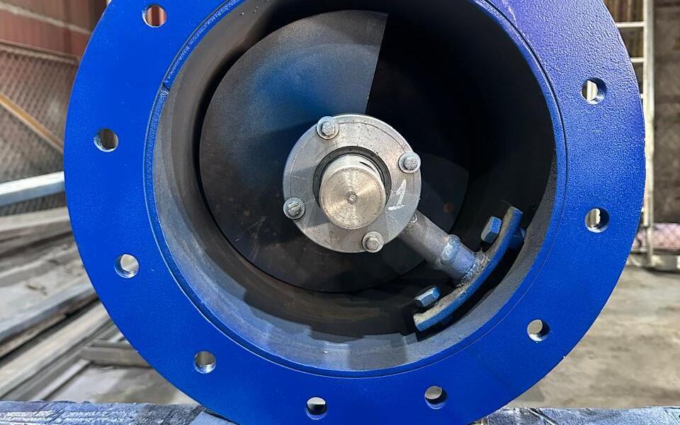 Шнековый транспортер (конвейер)